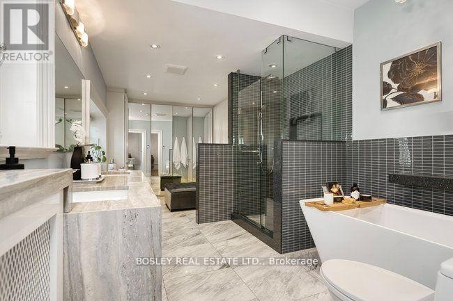 40 Castle Frank Crescent, Toronto (rosedale-moore Park), Ontario