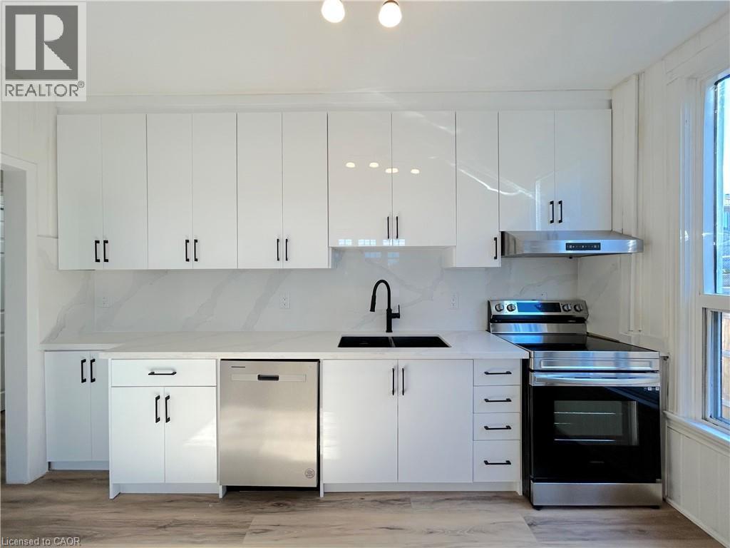 526 Fifty Road, Stoney Creek, Ontario