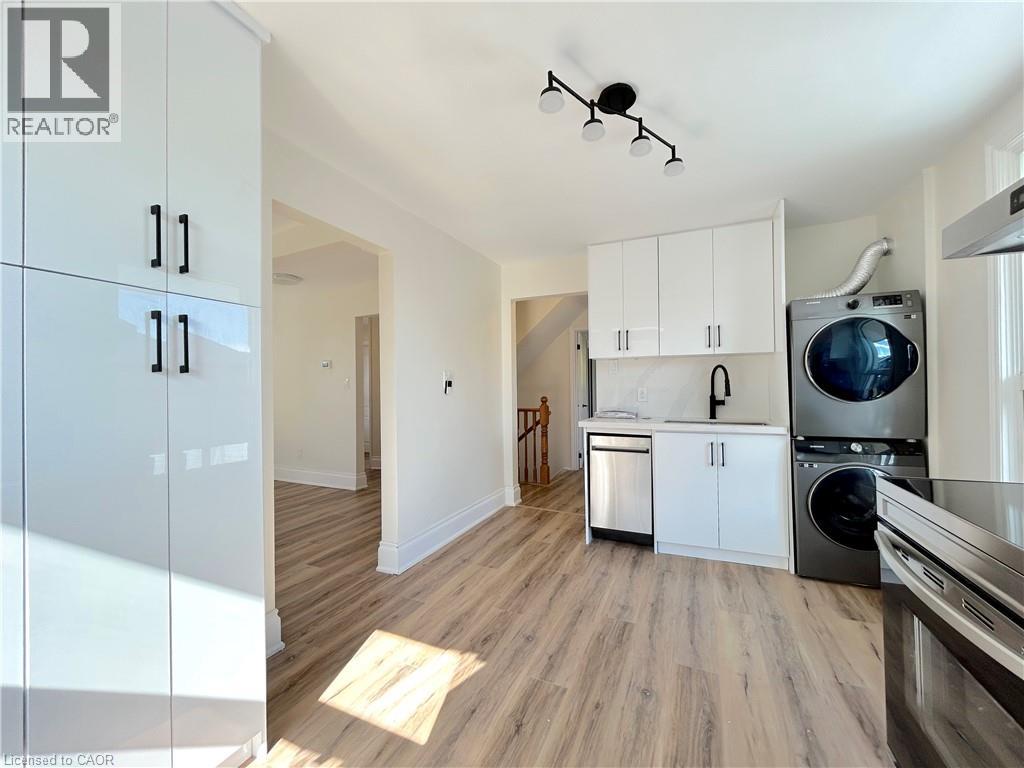 526 Fifty Road, Stoney Creek, Ontario