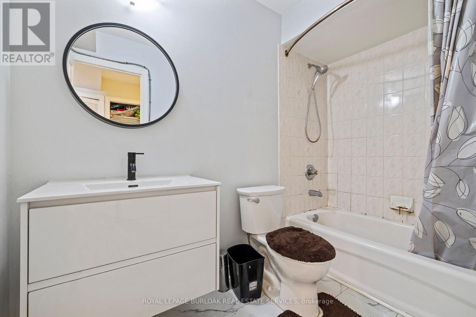 104 - 28 Victoria Avenue N, Hamilton (landsdale), Ontario