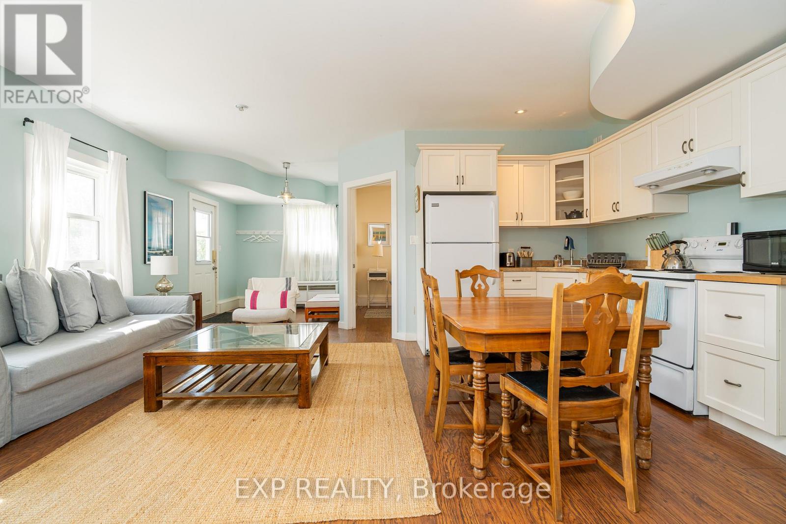 45 King Street, Rideau Lakes, Ontario