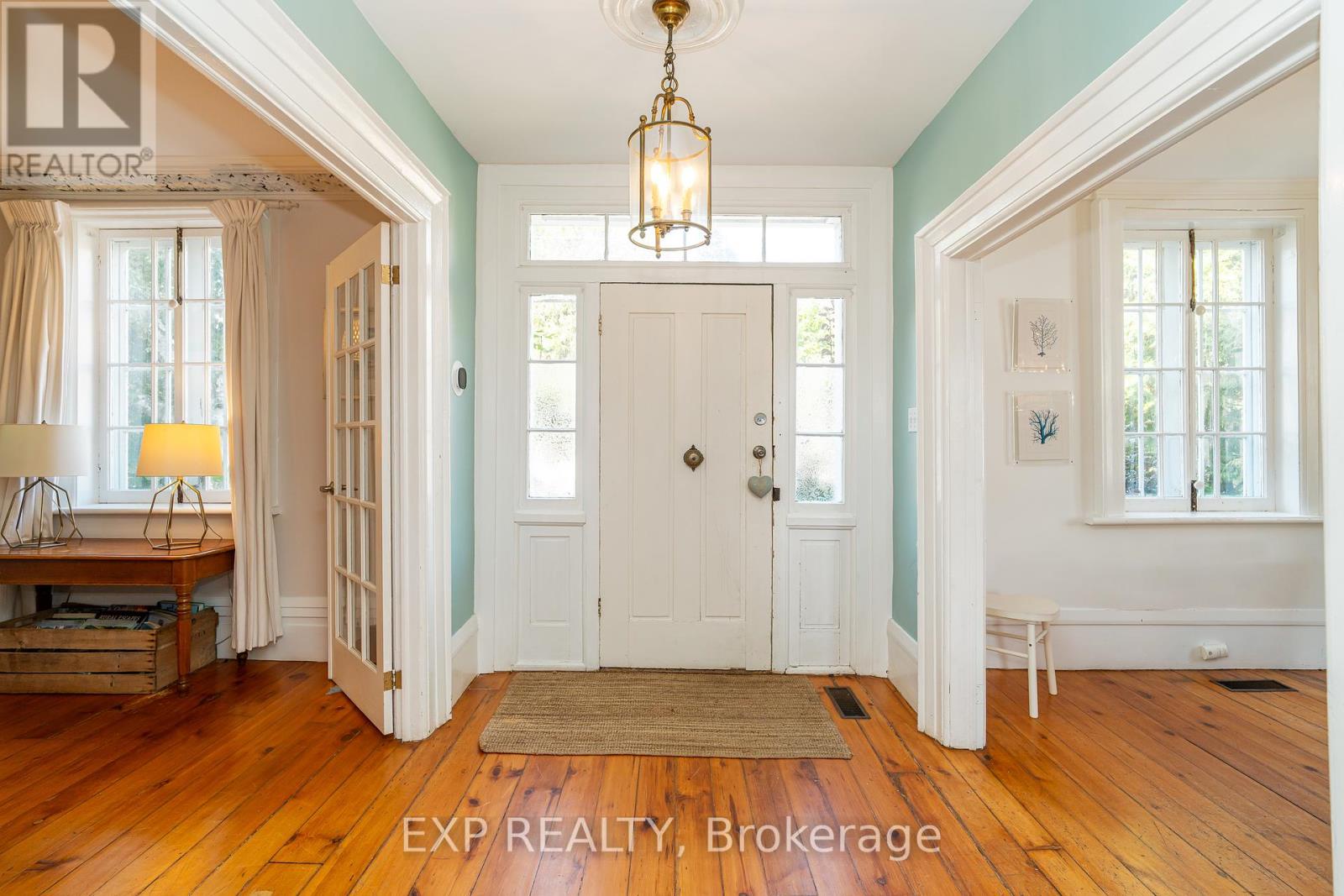 45 King Street, Rideau Lakes, Ontario