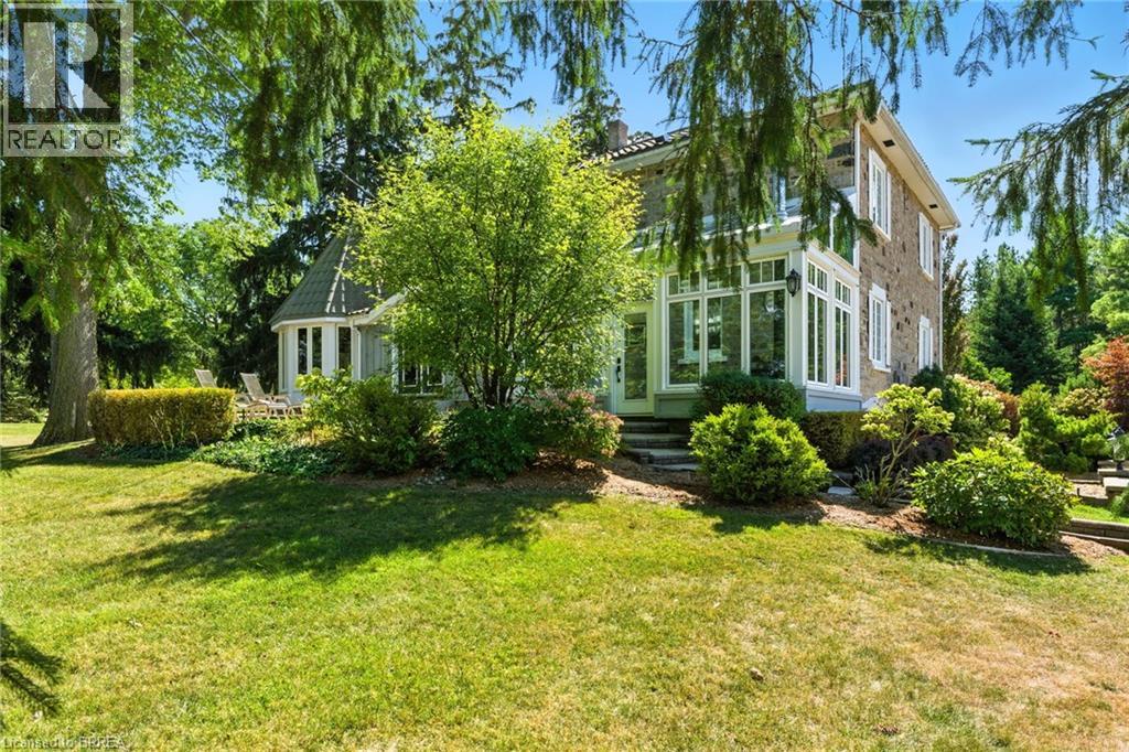 143 East River Road, Paris, Ontario