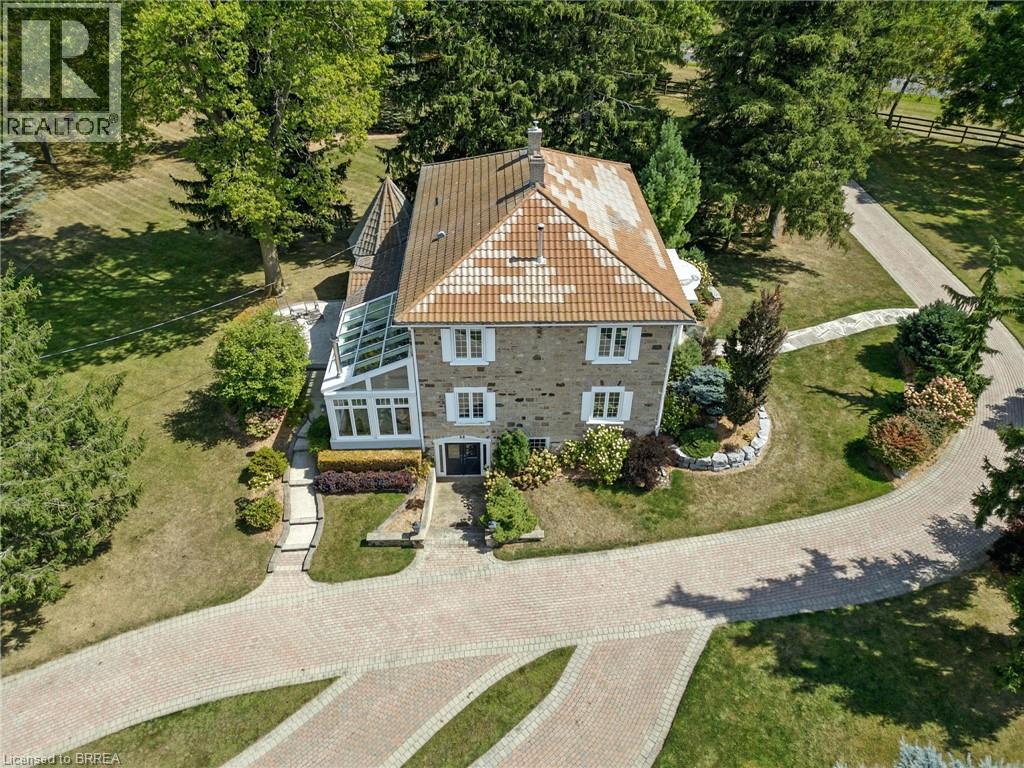 143 East River Road, Paris, Ontario