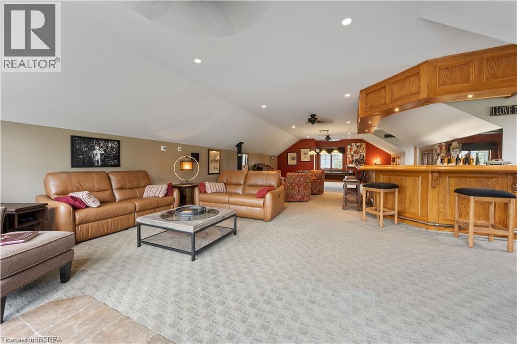 143 East River Road, Paris, Ontario