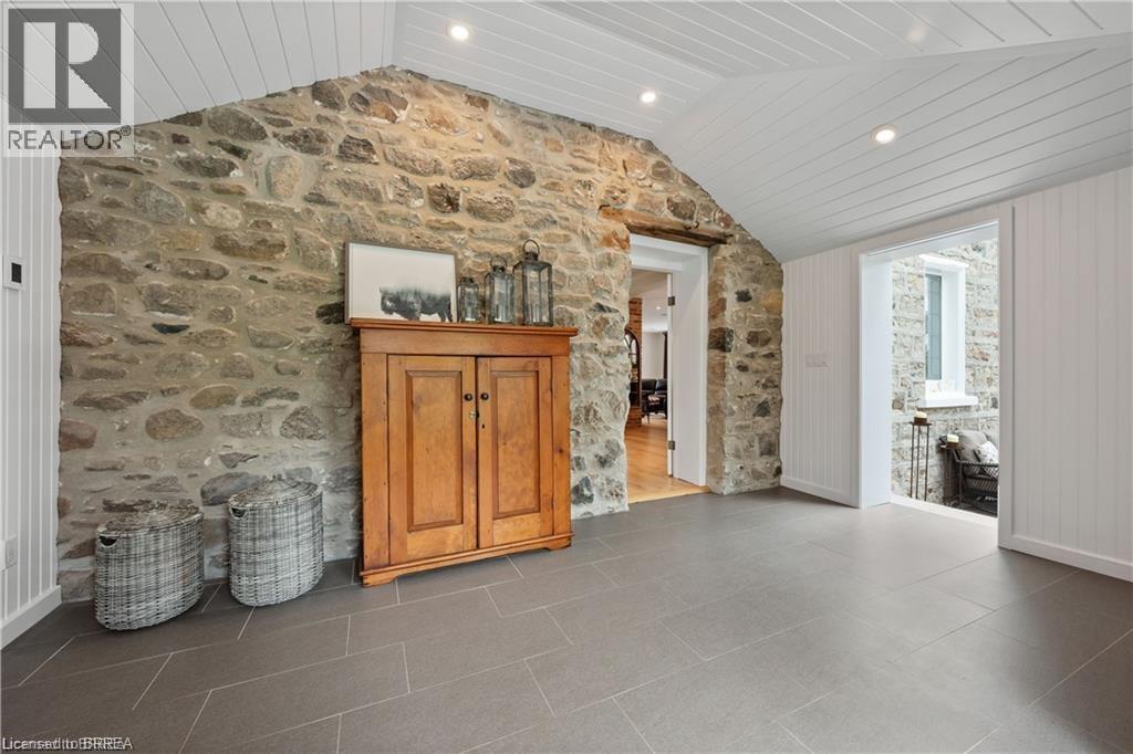 143 East River Road, Paris, Ontario