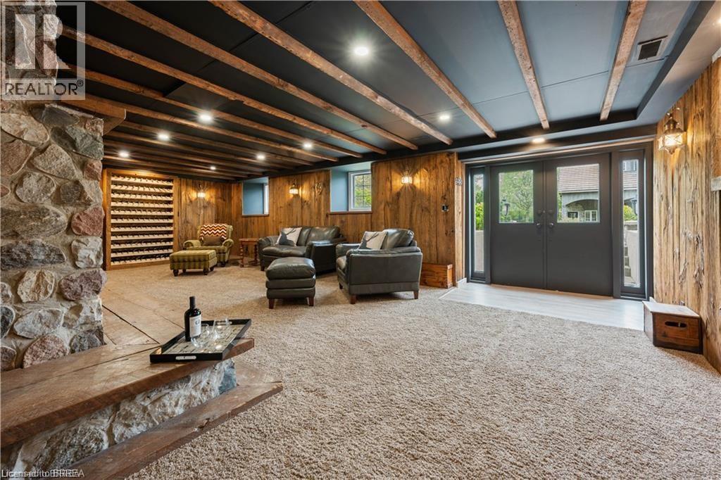 143 East River Road, Paris, Ontario