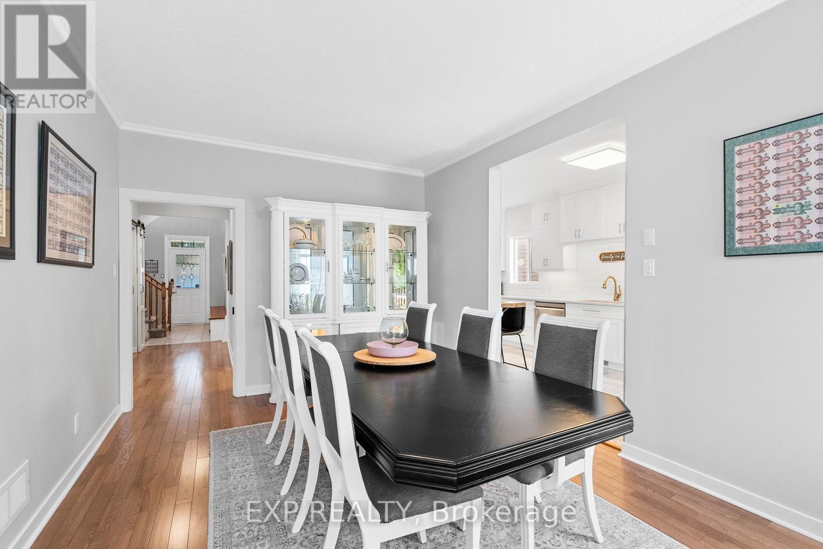 18 Golders Green Lane, Ottawa, Ontario