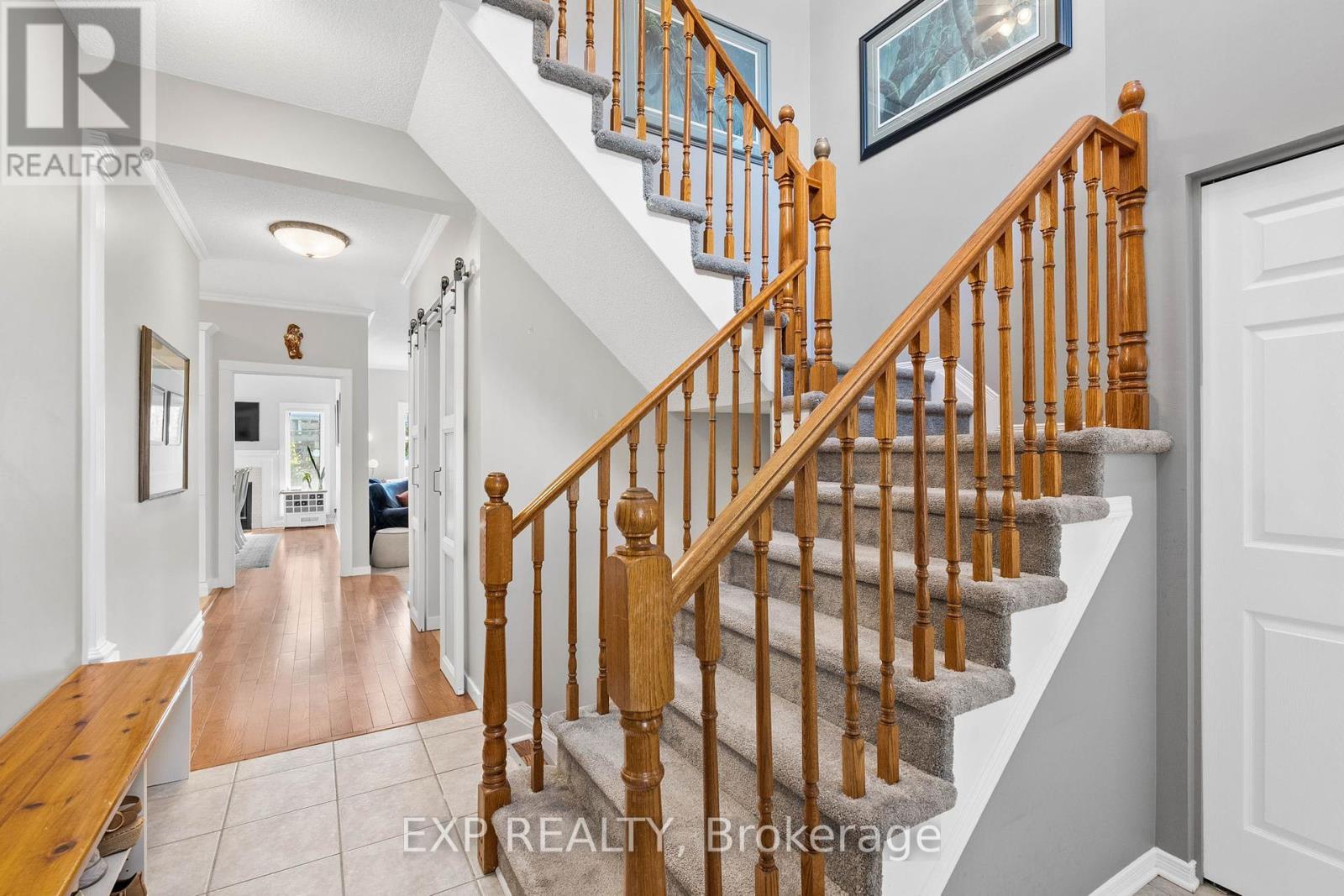 18 Golders Green Lane, Ottawa, Ontario