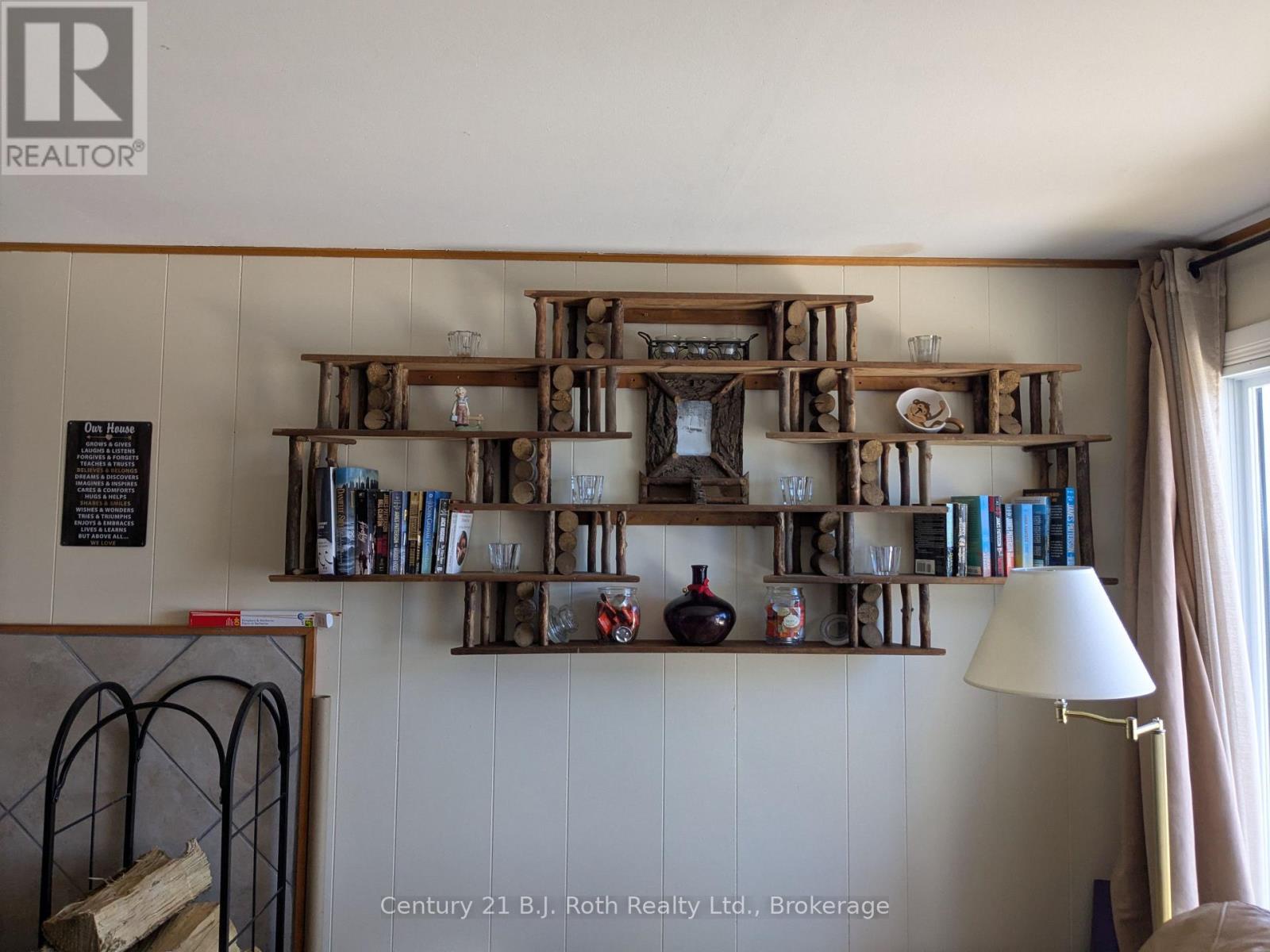 16 Machar Point, South River, Ontario