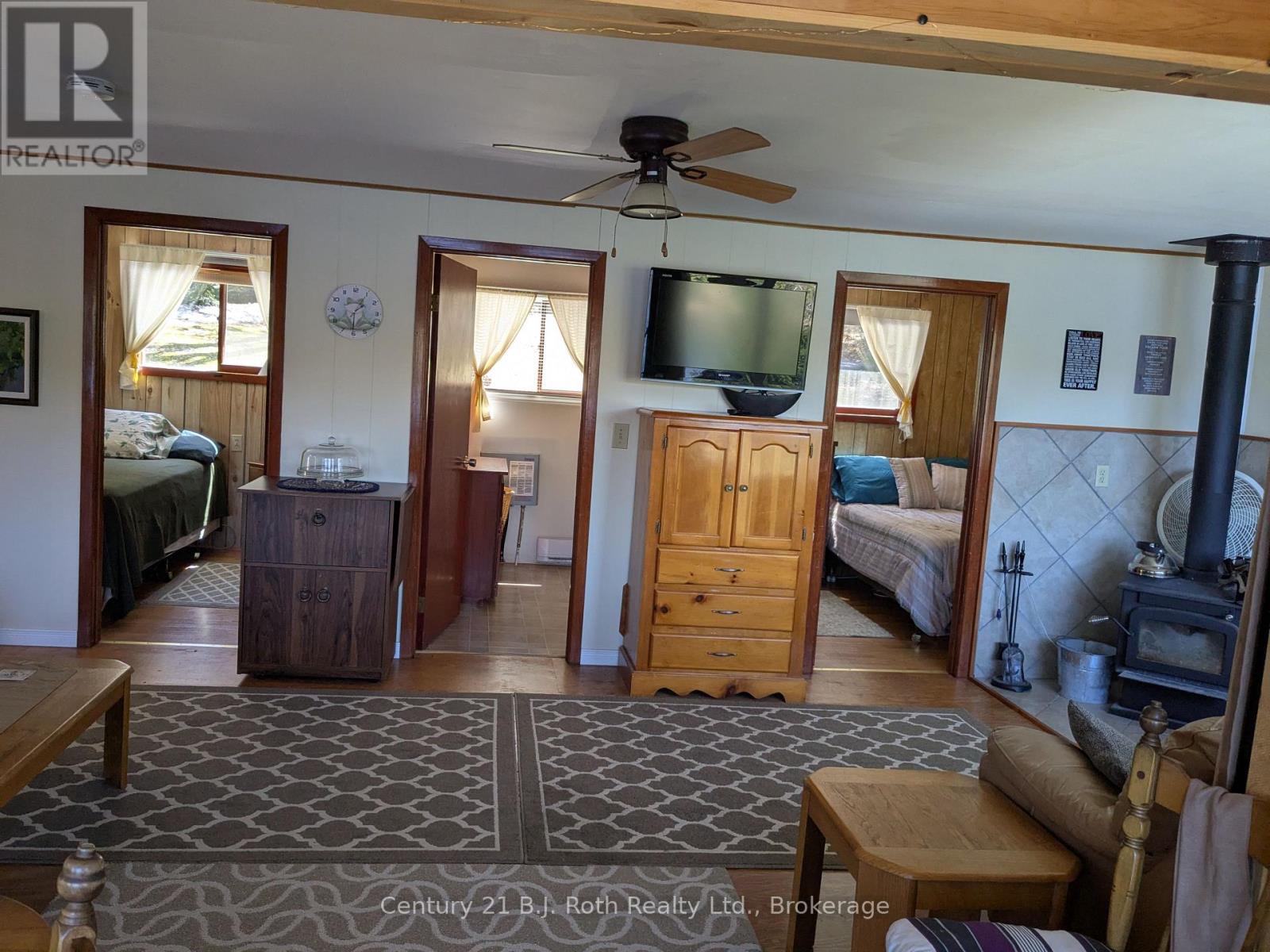 16 Machar Point, South River, Ontario