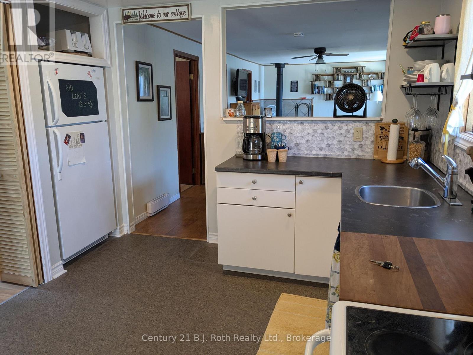 16 Machar Point, South River, Ontario