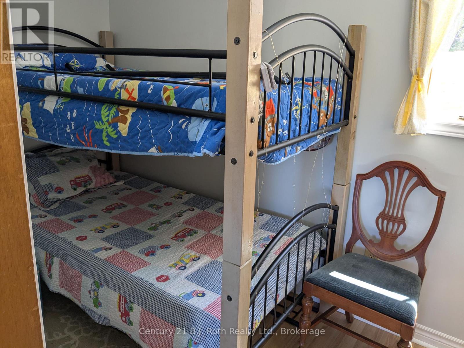 16 Machar Point, South River, Ontario