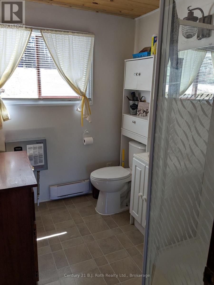 16 Machar Point, South River, Ontario