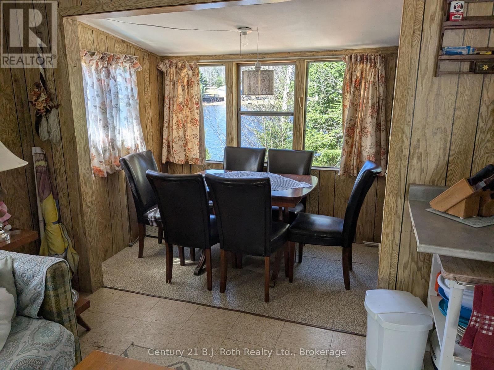 16 Machar Point, South River, Ontario