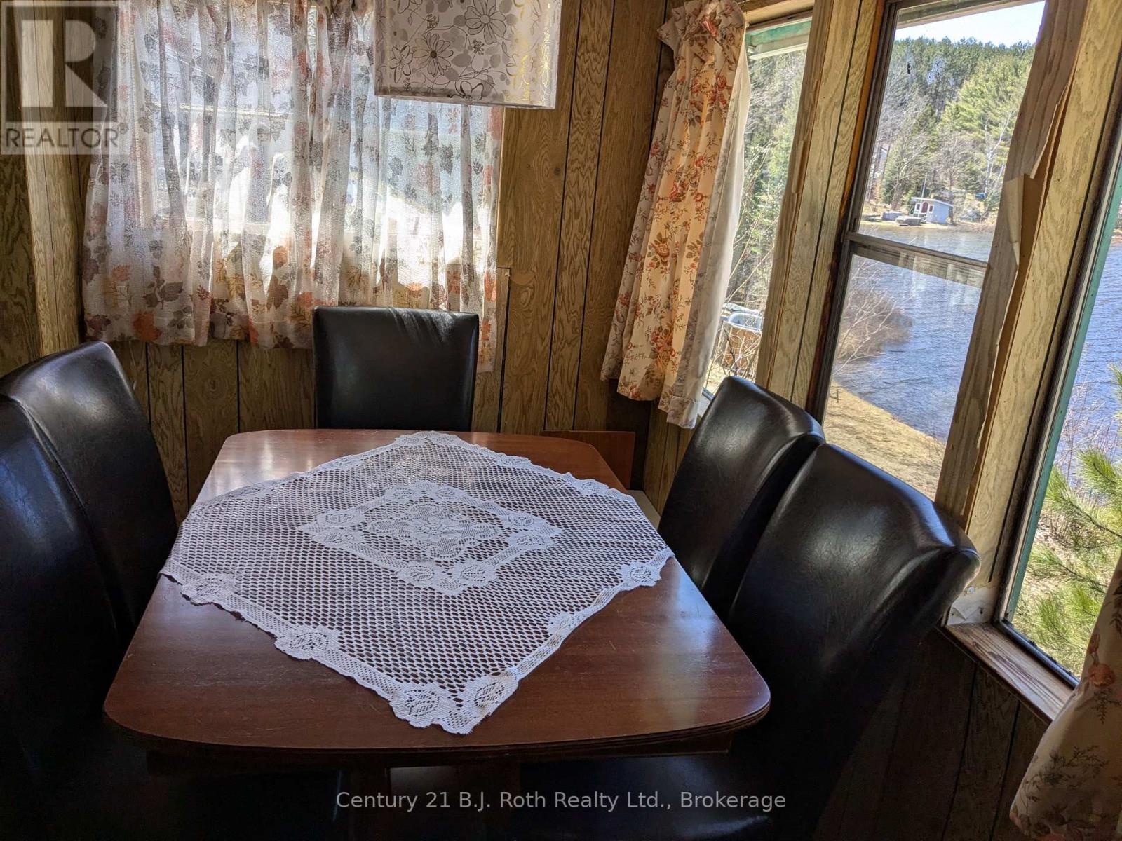 16 Machar Point, South River, Ontario