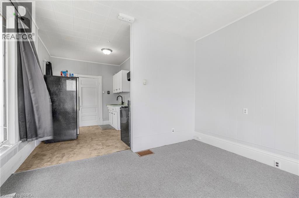 74 Erie Avenue, Brantford, Ontario