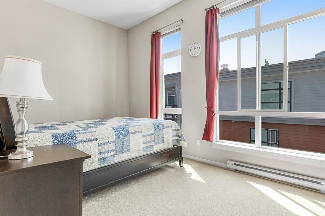 521 13728 108 Avenue, Surrey, British Columbia