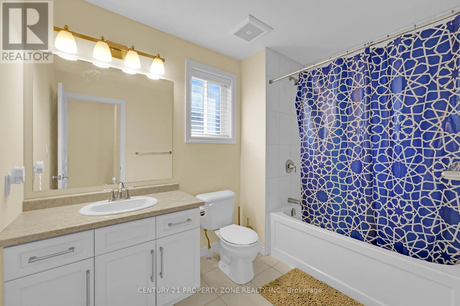 8 Chamberlain Avenue, Ingersoll (ingersoll - South), Ontario