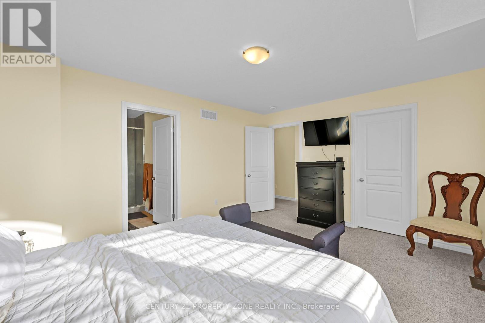 8 Chamberlain Avenue, Ingersoll (ingersoll - South), Ontario