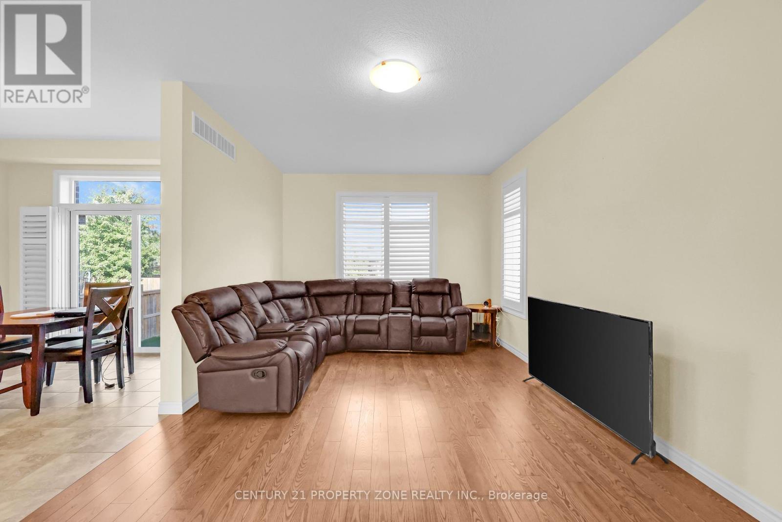 8 Chamberlain Avenue, Ingersoll (ingersoll - South), Ontario