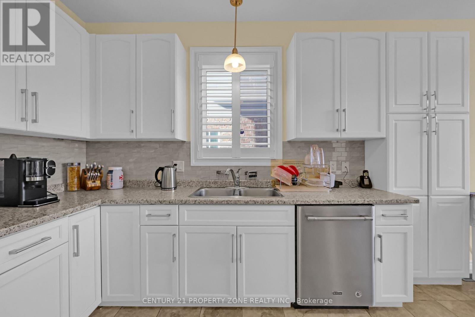 8 Chamberlain Avenue, Ingersoll (ingersoll - South), Ontario