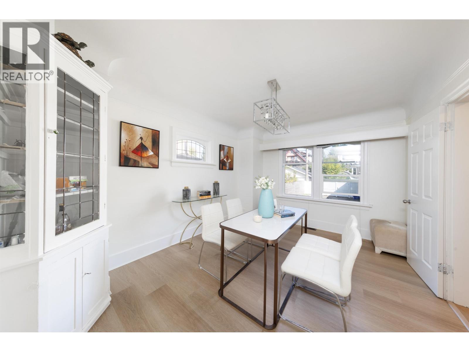 3719 W 3rd Avenue, Vancouver, British Columbia