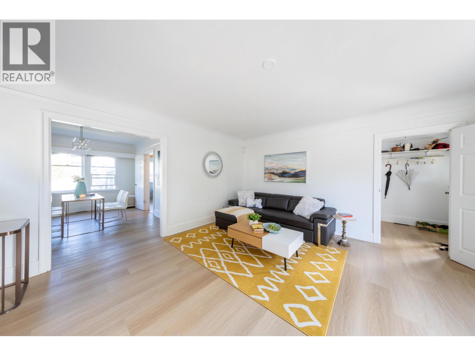 3719 W 3rd Avenue, Vancouver, British Columbia