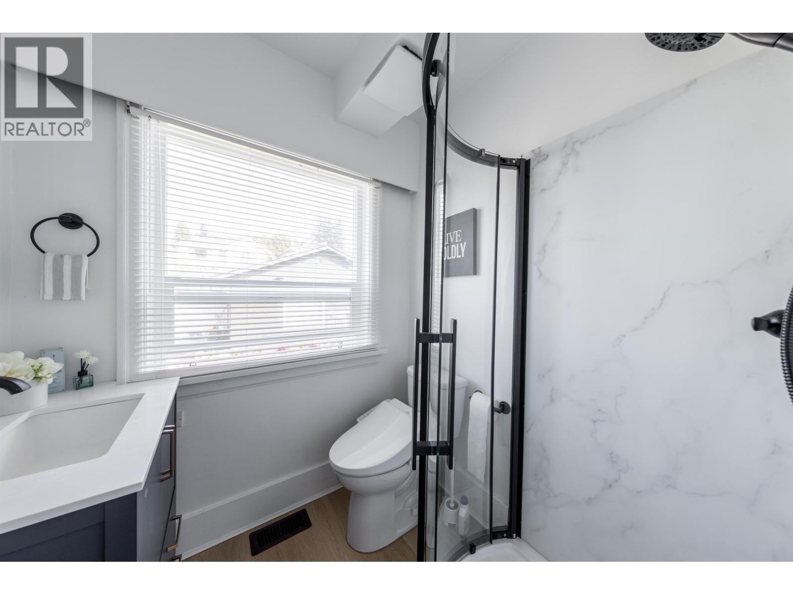 3719 W 3rd Avenue, Vancouver, British Columbia