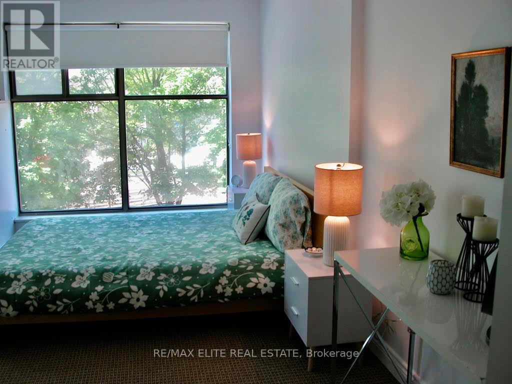 323 - 65 Scadding Avenue, Toronto (waterfront Communities), Ontario