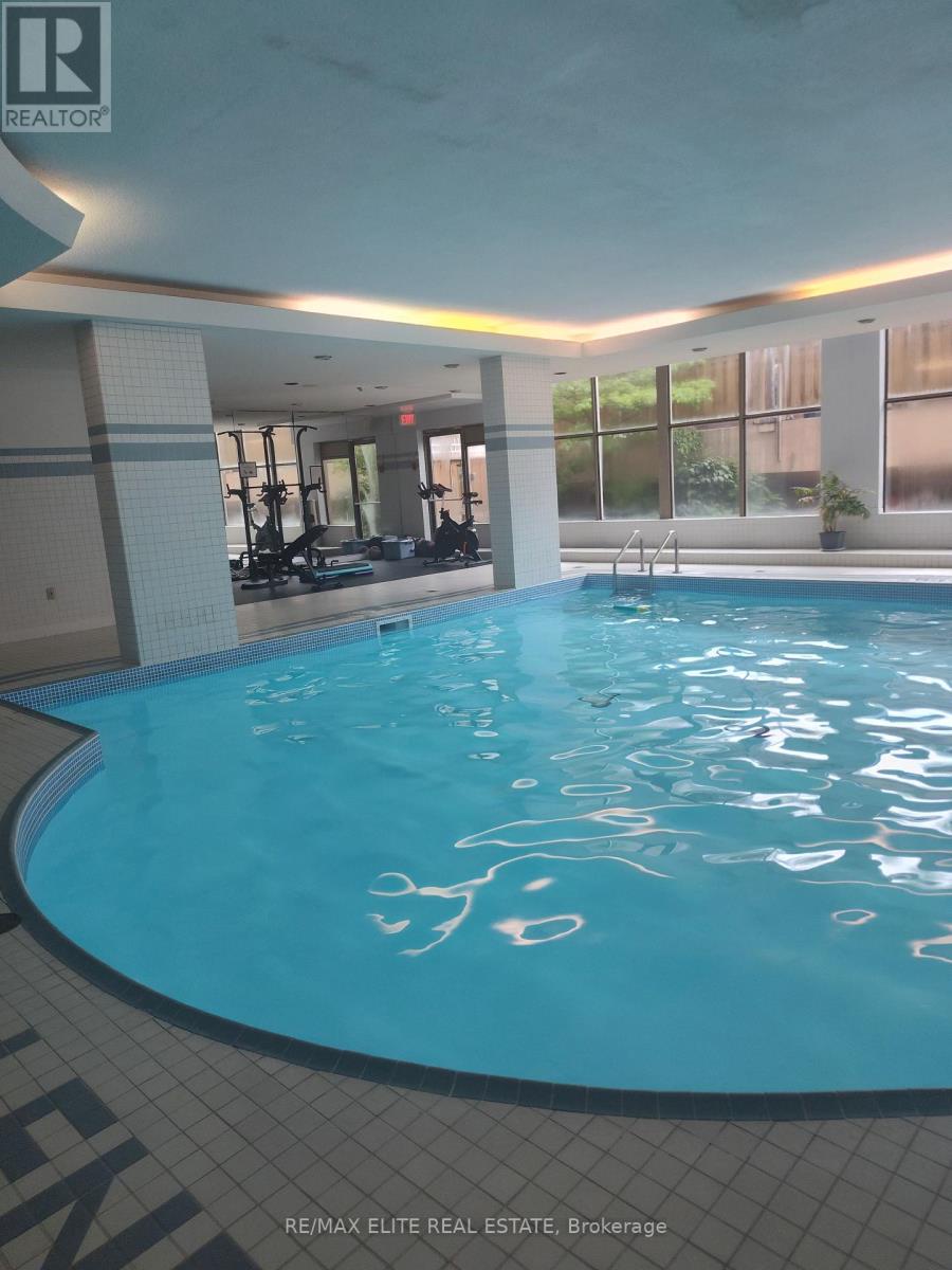 323 - 65 Scadding Avenue, Toronto (waterfront Communities), Ontario