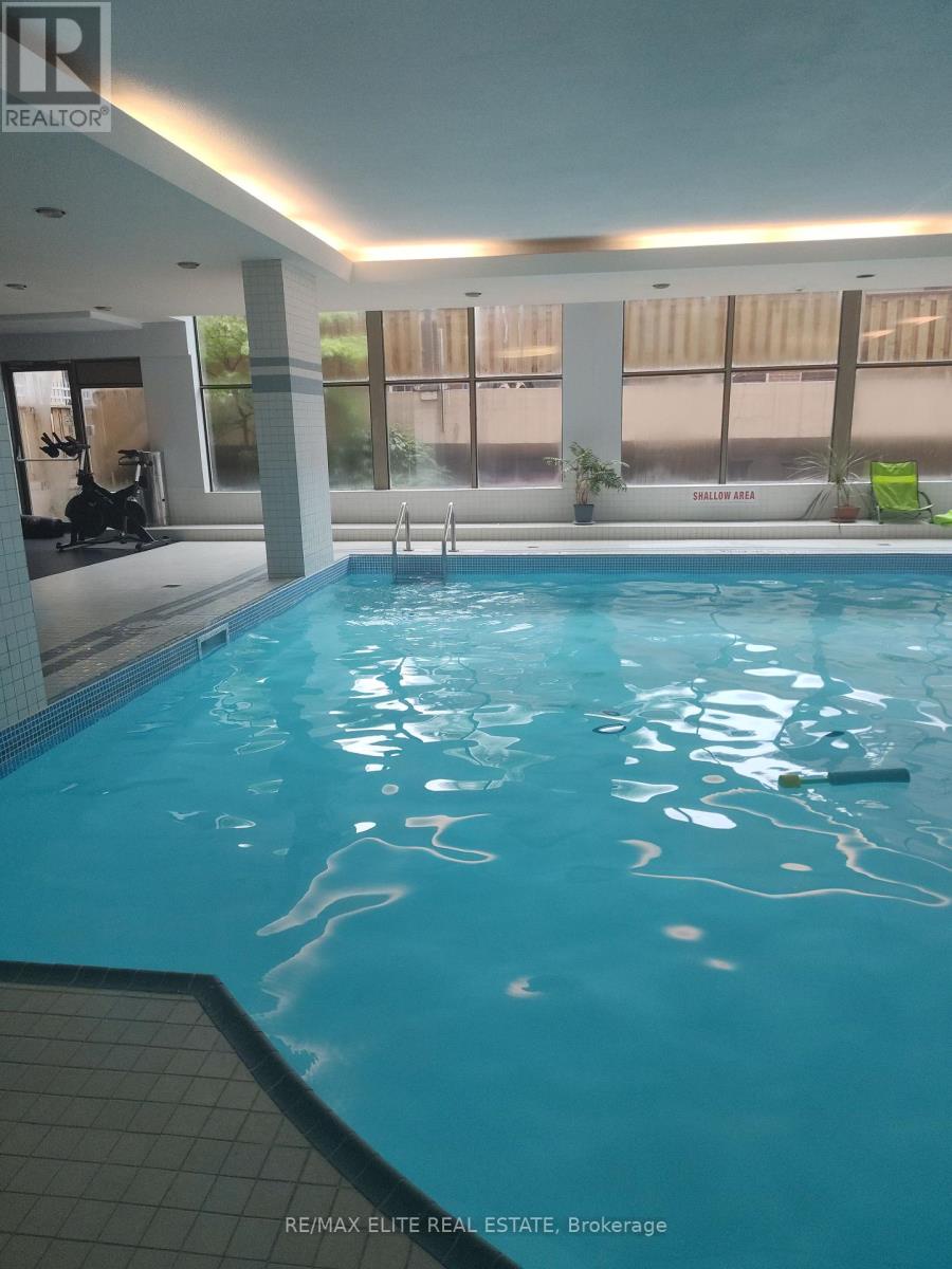 323 - 65 Scadding Avenue, Toronto (waterfront Communities), Ontario