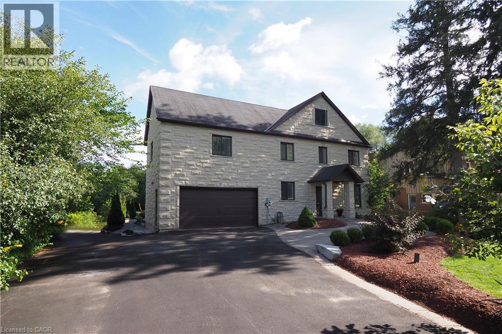 530 St Andrew Street E, Fergus, Ontario