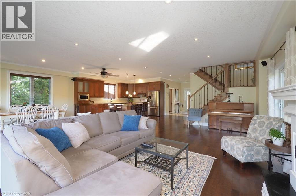 530 St Andrew Street E, Fergus, Ontario