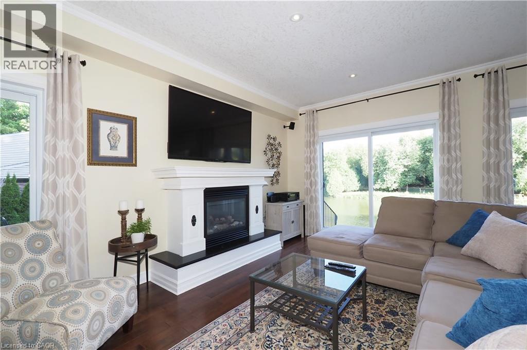 530 St Andrew Street E, Fergus, Ontario