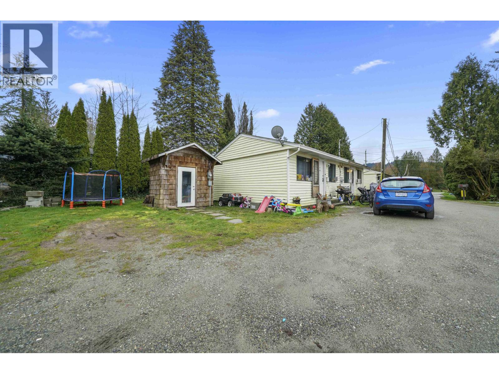 25491 Dewdney Trunk Road, Maple Ridge, British Columbia