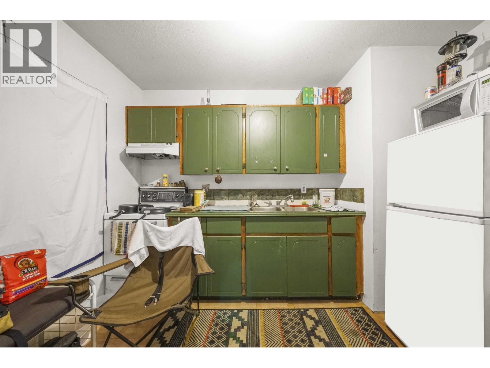 25491 Dewdney Trunk Road, Maple Ridge, British Columbia