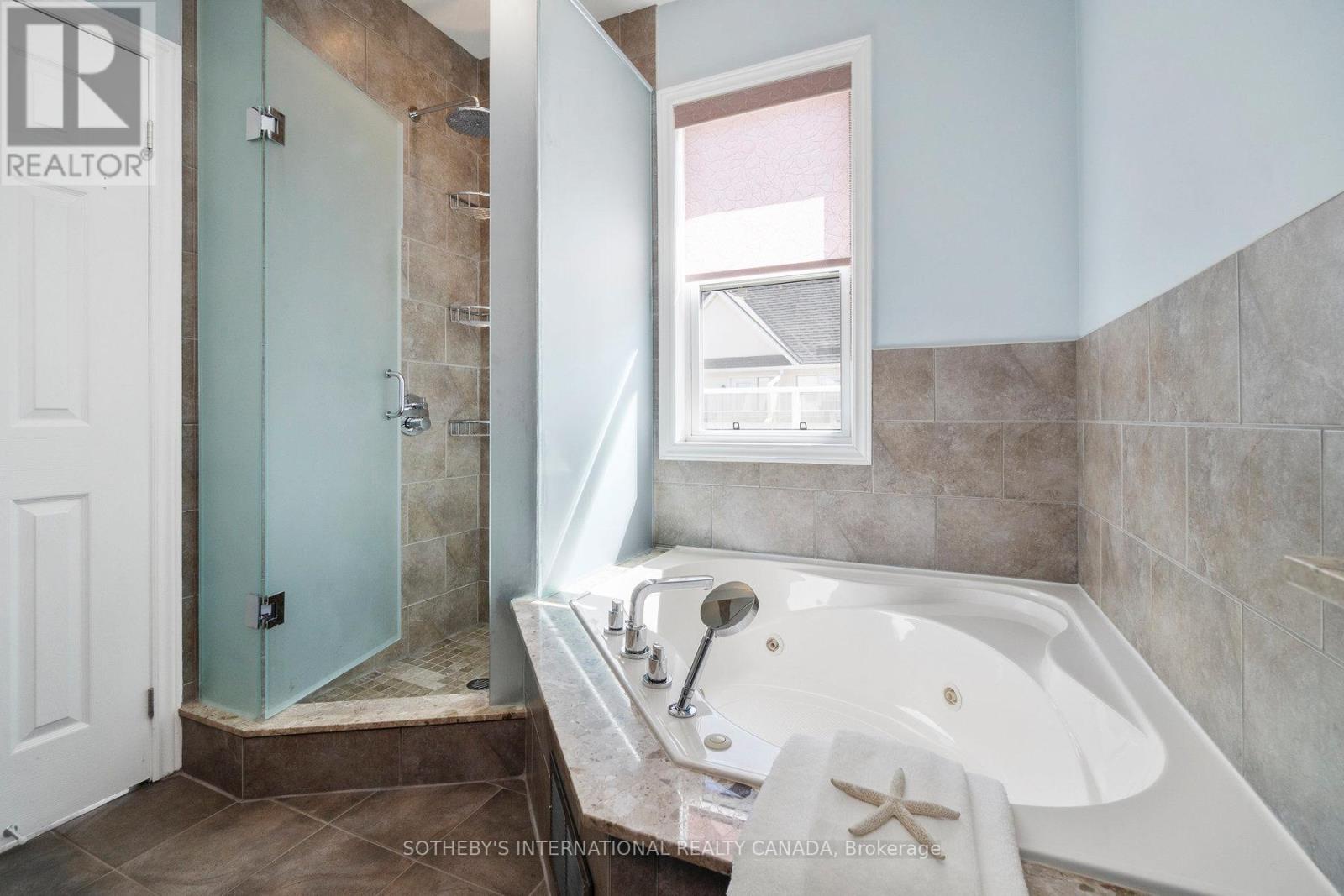 30 Michael Power Place, Toronto (islington-city Centre West), Ontario