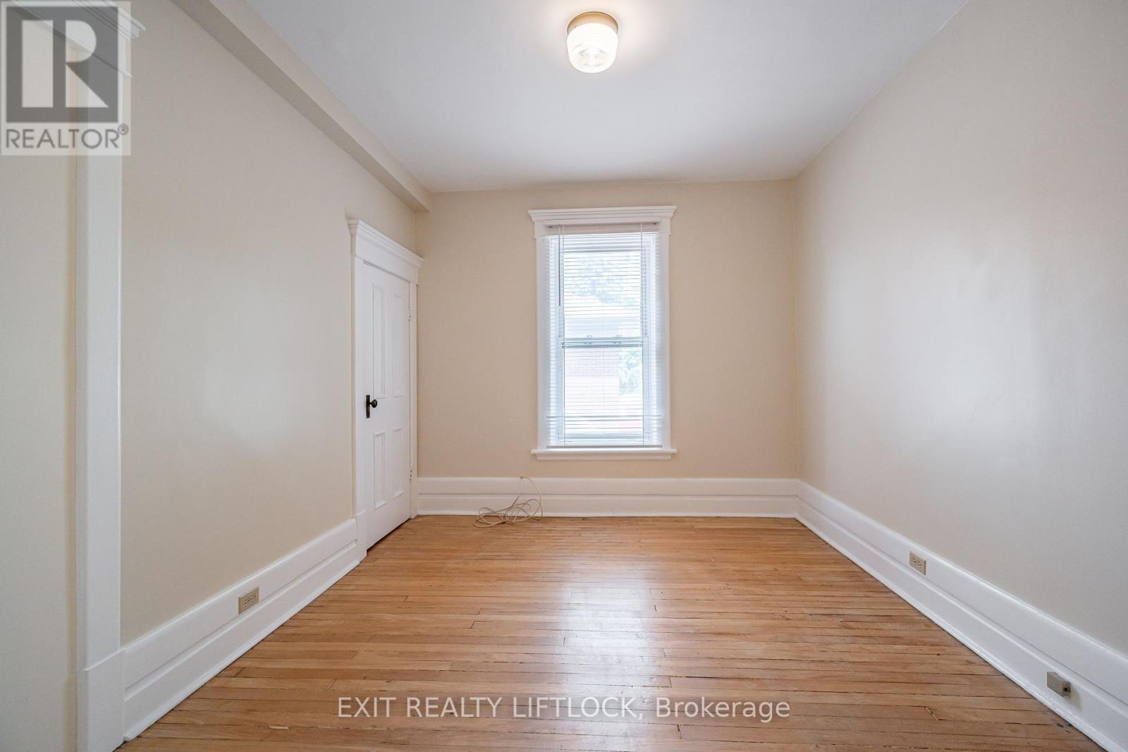 141 Hunter Street E, Peterborough (ashburnham Ward 4), Ontario