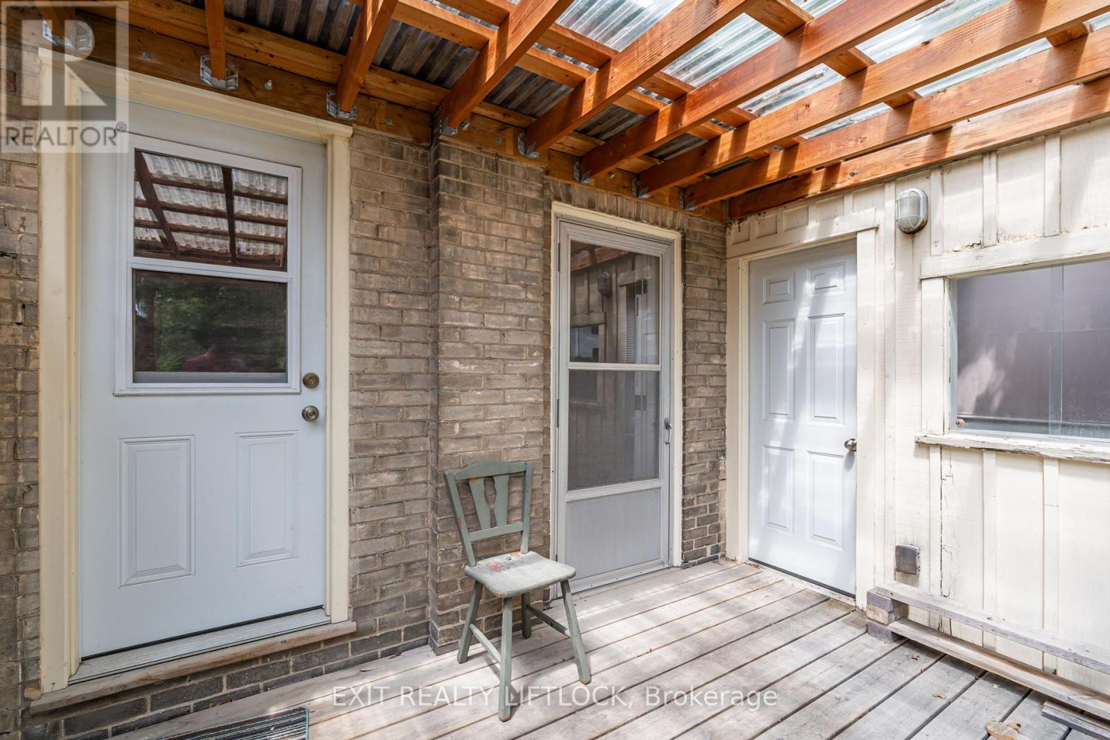 141 Hunter Street E, Peterborough (ashburnham Ward 4), Ontario