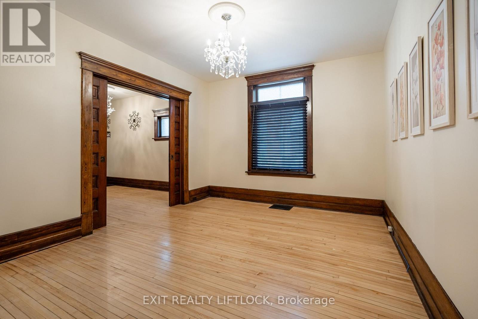 141 Hunter Street E, Peterborough (ashburnham Ward 4), Ontario