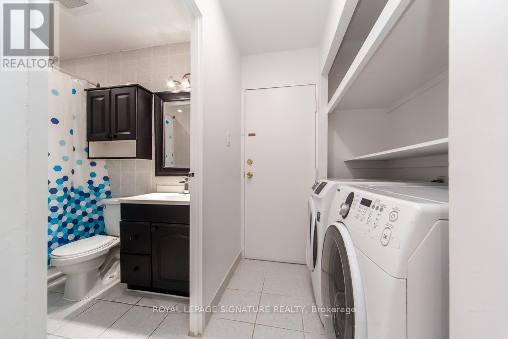 2073 - 100 Mornelle Court, Toronto (morningside), Ontario