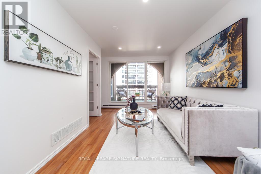 2073 - 100 Mornelle Court, Toronto (morningside), Ontario