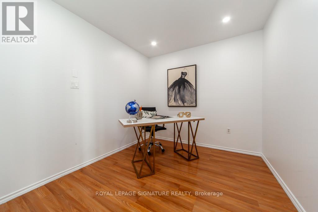 2073 - 100 Mornelle Court, Toronto (morningside), Ontario