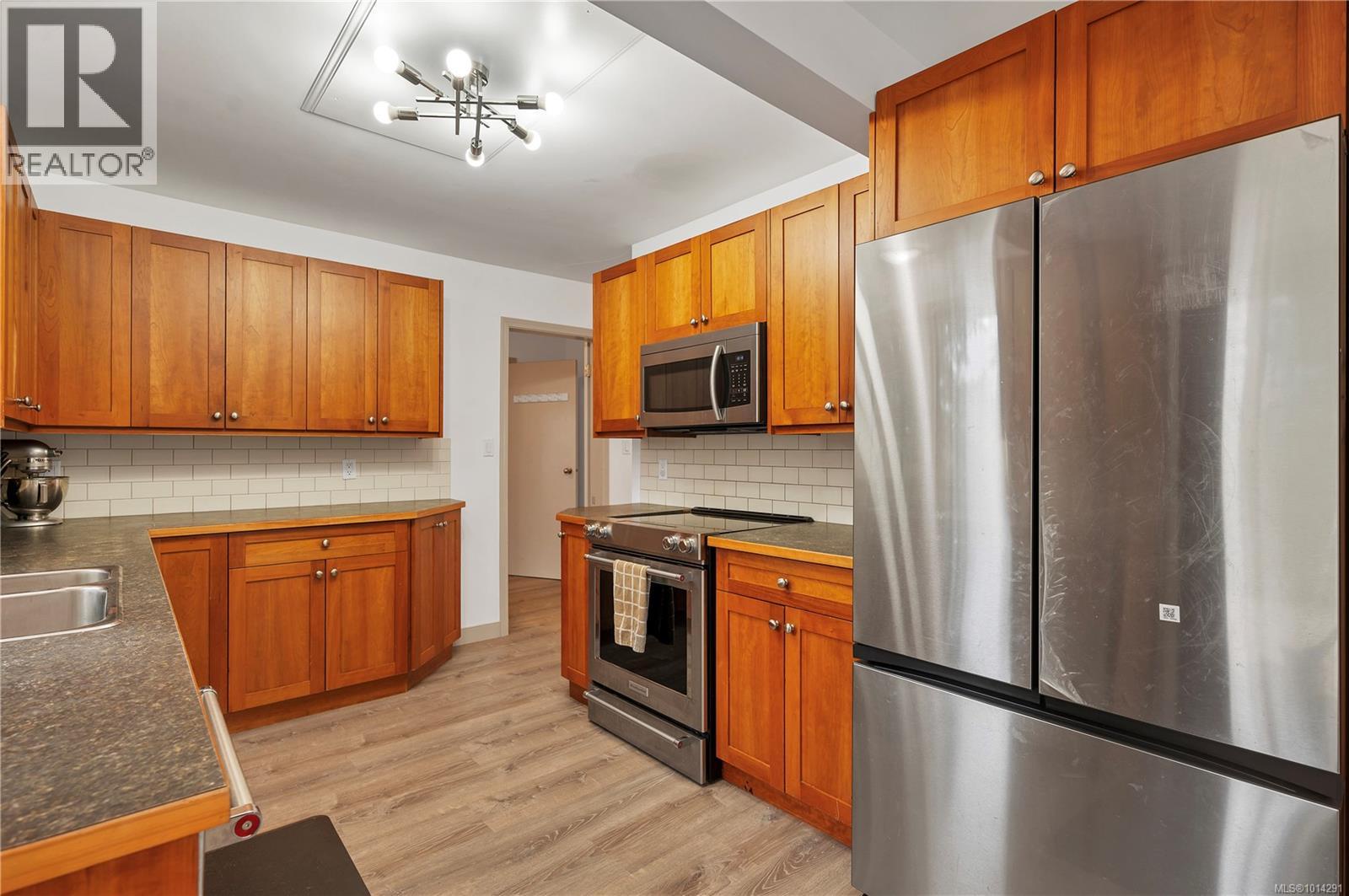 3844 Sutil Rd, Campbell River, British Columbia