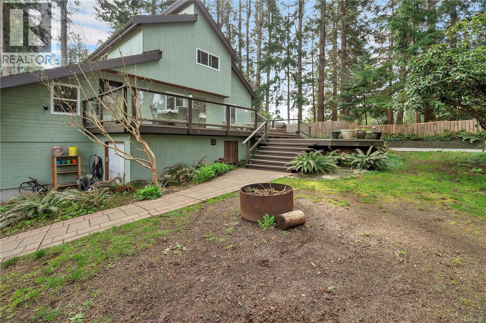 3844 Sutil Rd, Campbell River, British Columbia