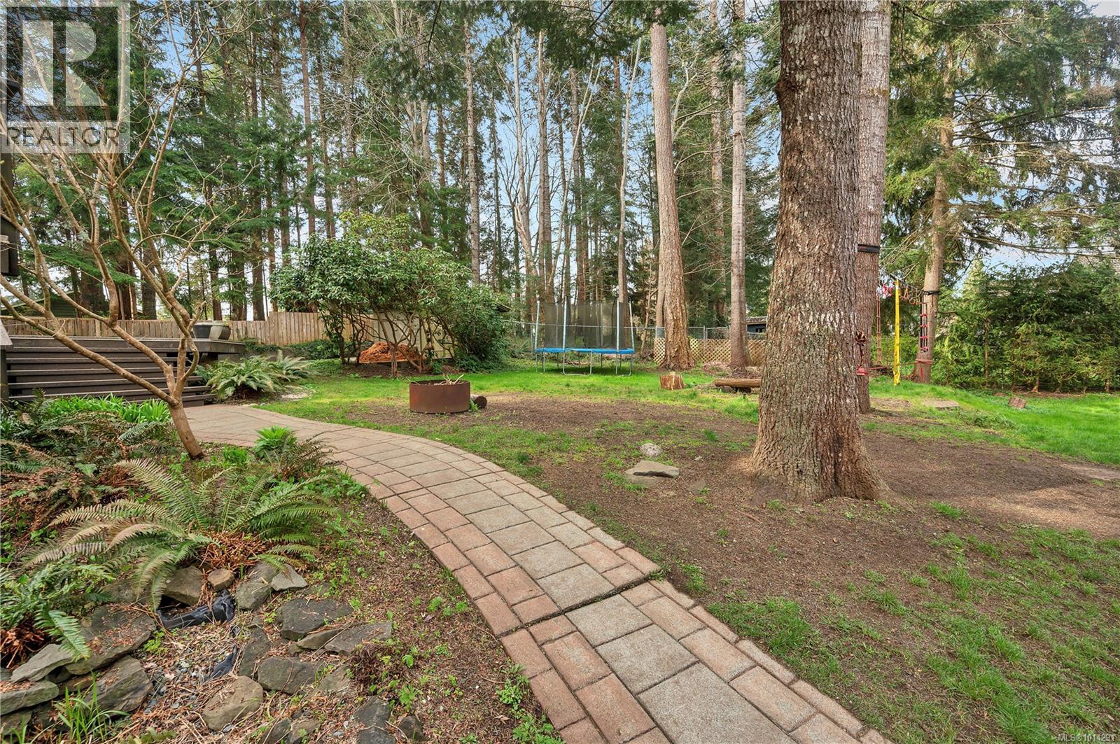 3844 Sutil Rd, Campbell River, British Columbia