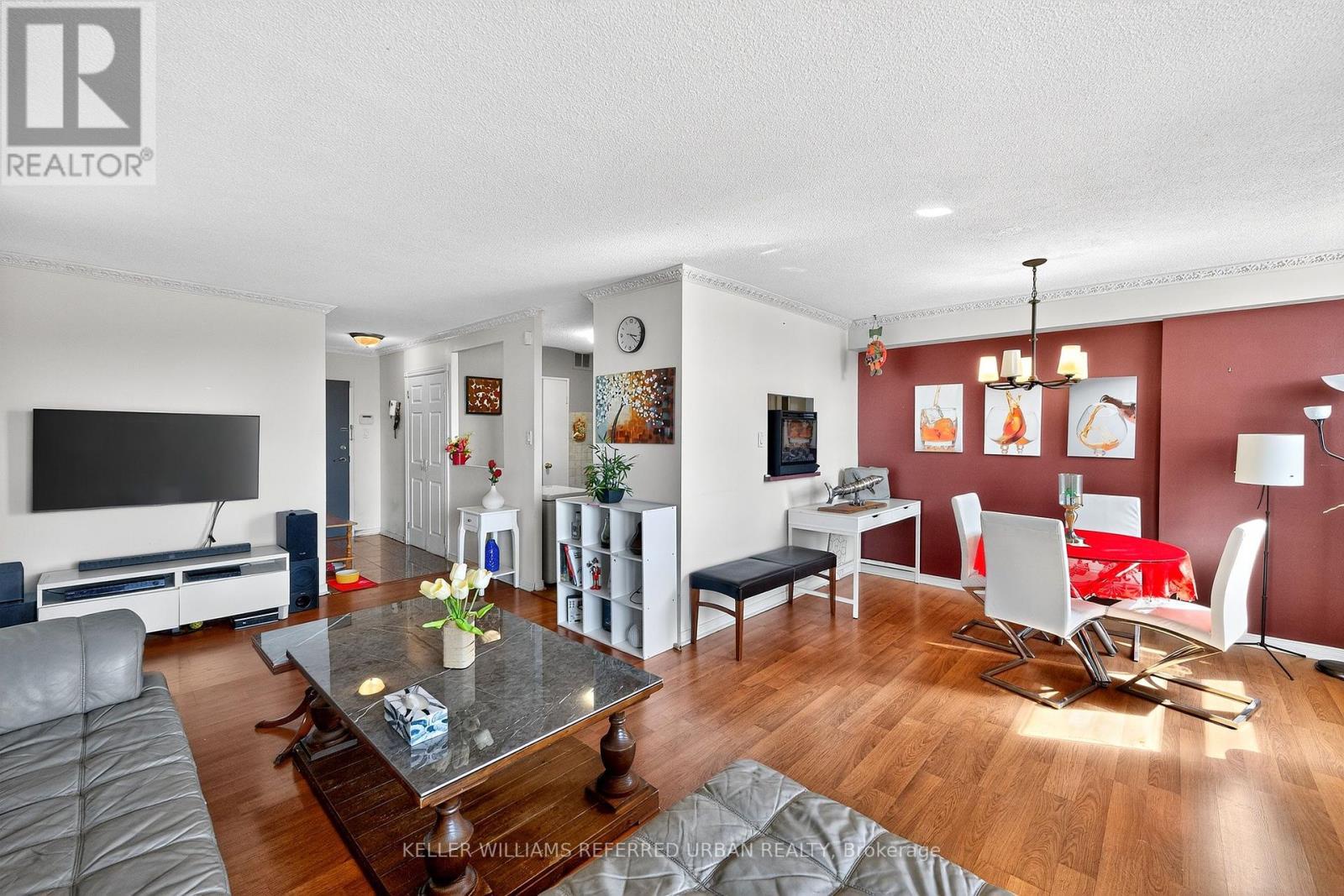 401 - 1881 Jane Street, Toronto (rustic), Ontario