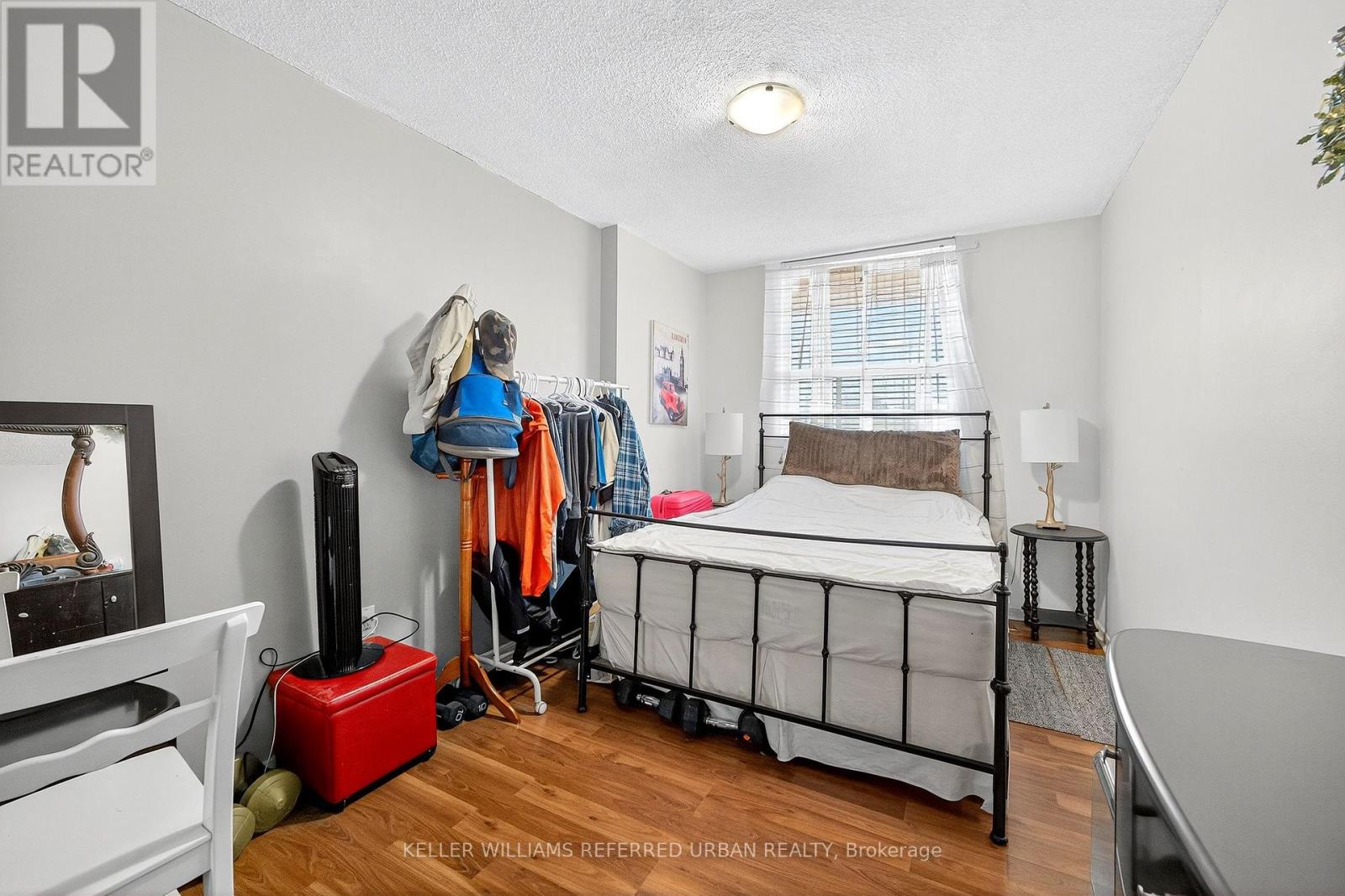 401 - 1881 Jane Street, Toronto (rustic), Ontario