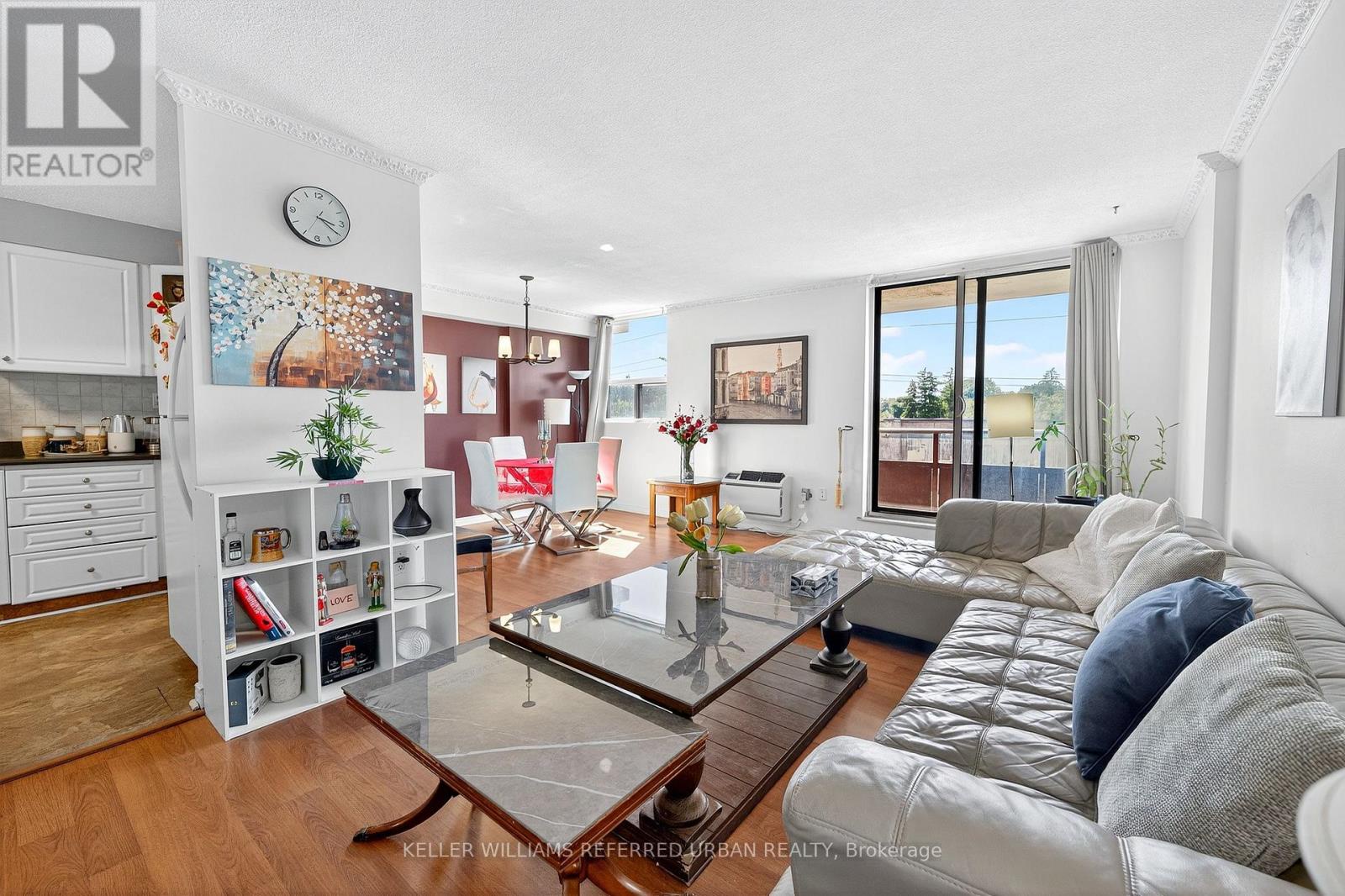 401 - 1881 Jane Street, Toronto (rustic), Ontario